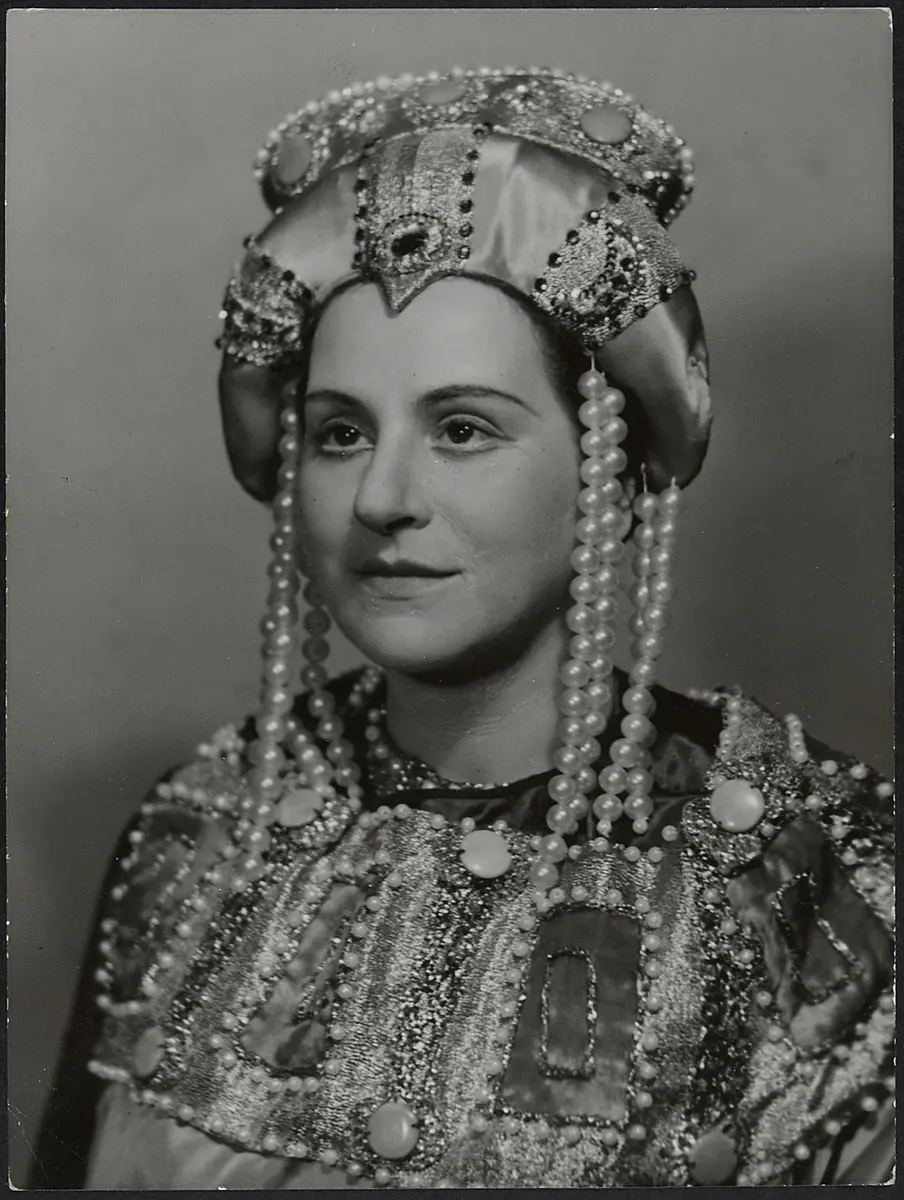 Ella Flesch