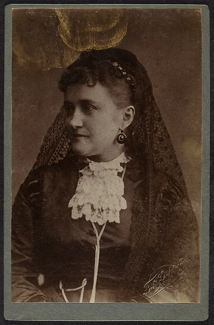 Anna Grobecker