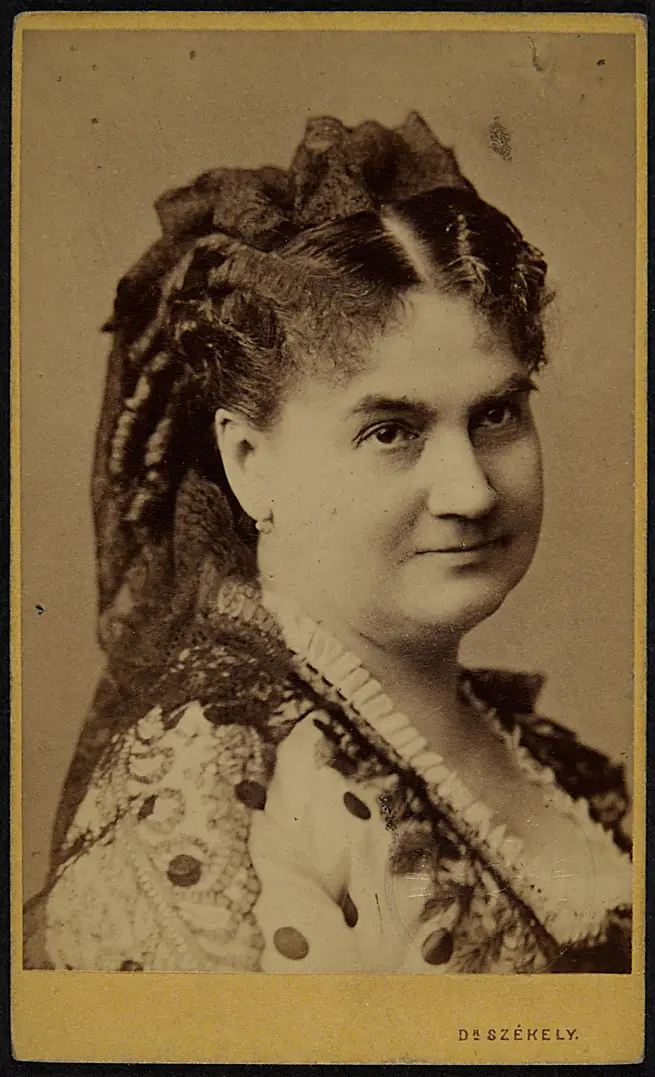 Christine Hebbel-Enghaus