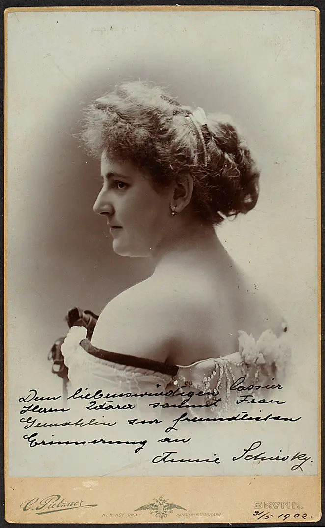 Annie Schiroky