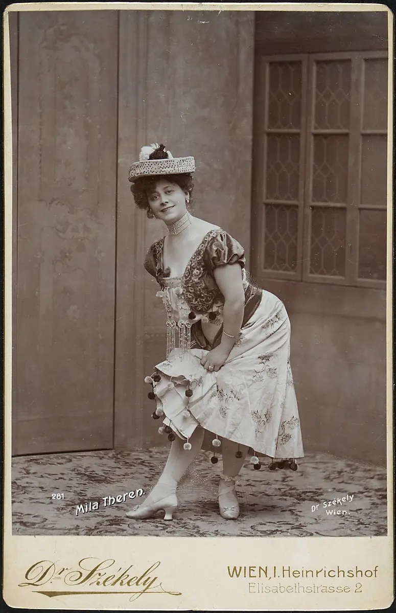 Mila Theren