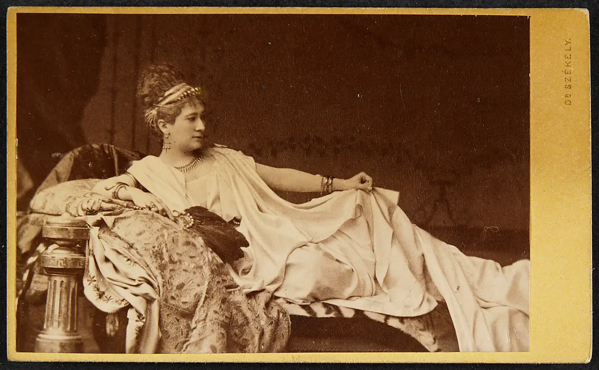 Charlotte Wolter
