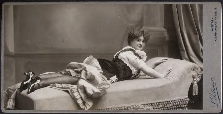 Mimi Marlow