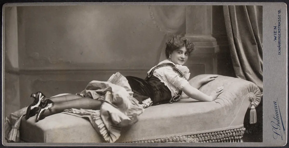 Mimi Marlow