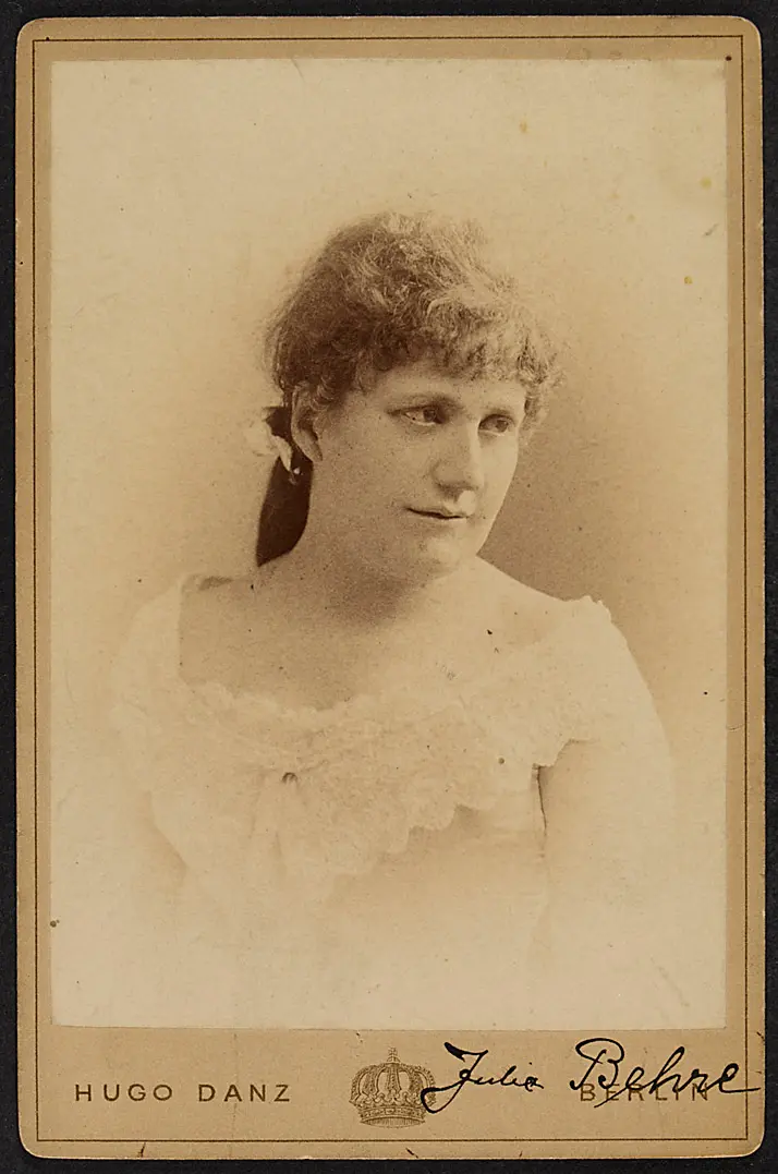 Julia Behre