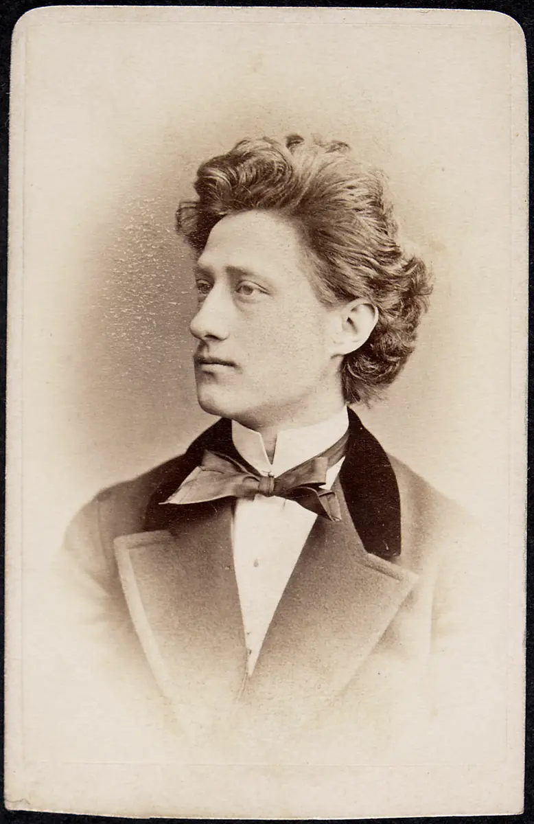Hr. Schubert