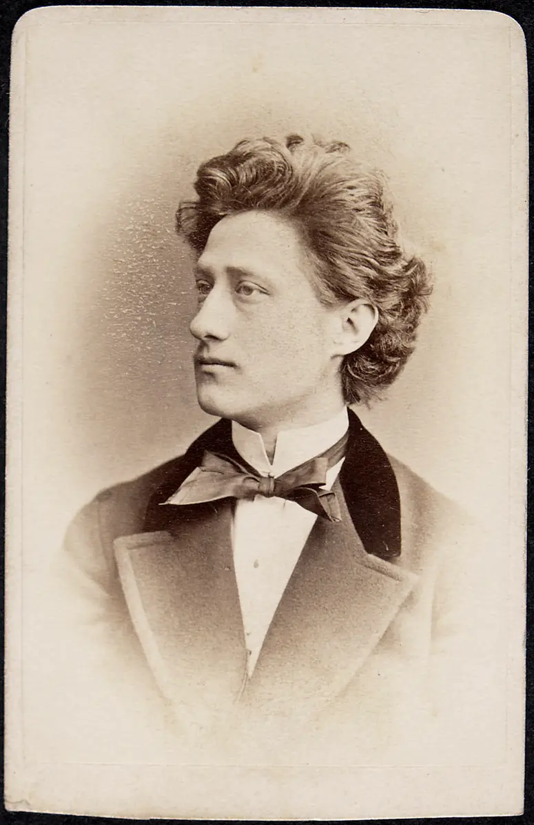 Hr. Schubert
