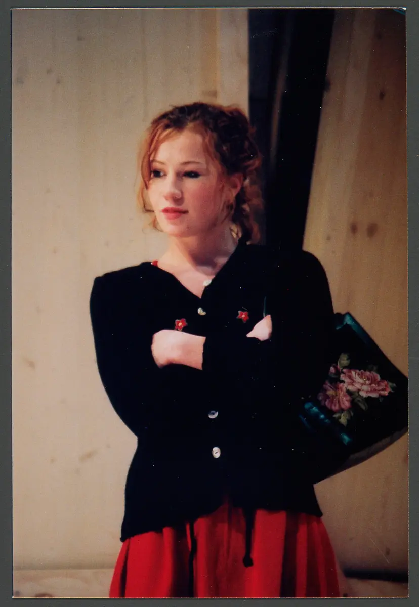 Birgit Minichmayr, Verweis auf Stücktitel: Der Zerrissene