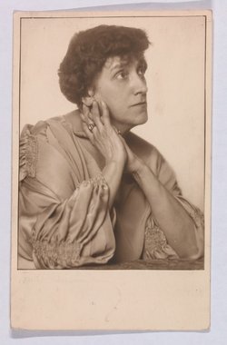 Anna Bahr-Mildenburg