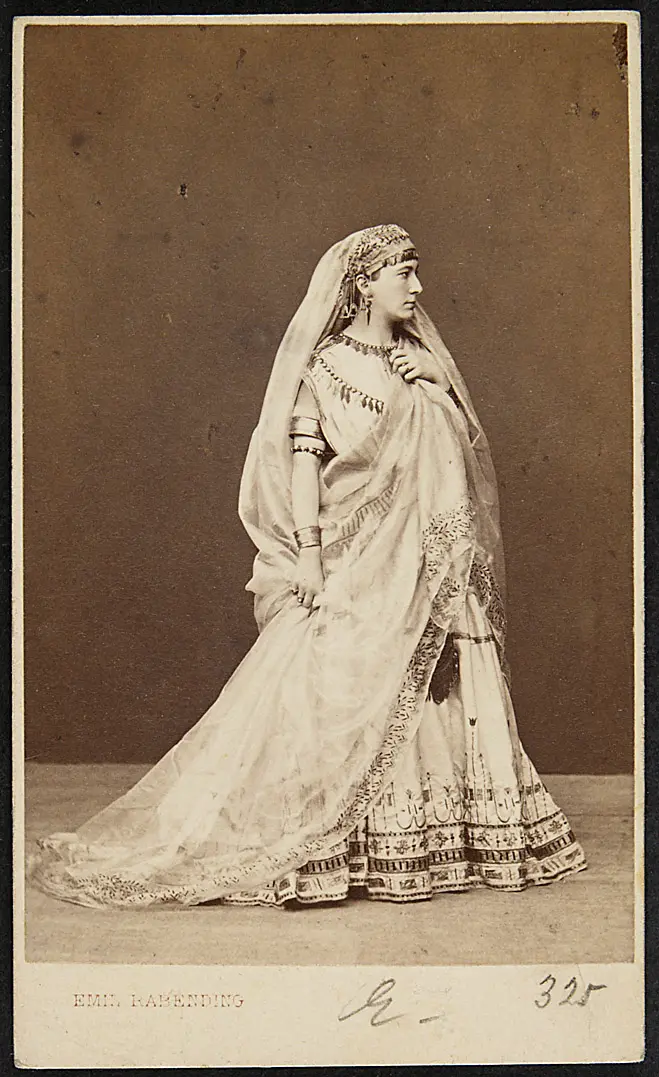 Charlotte Wolter