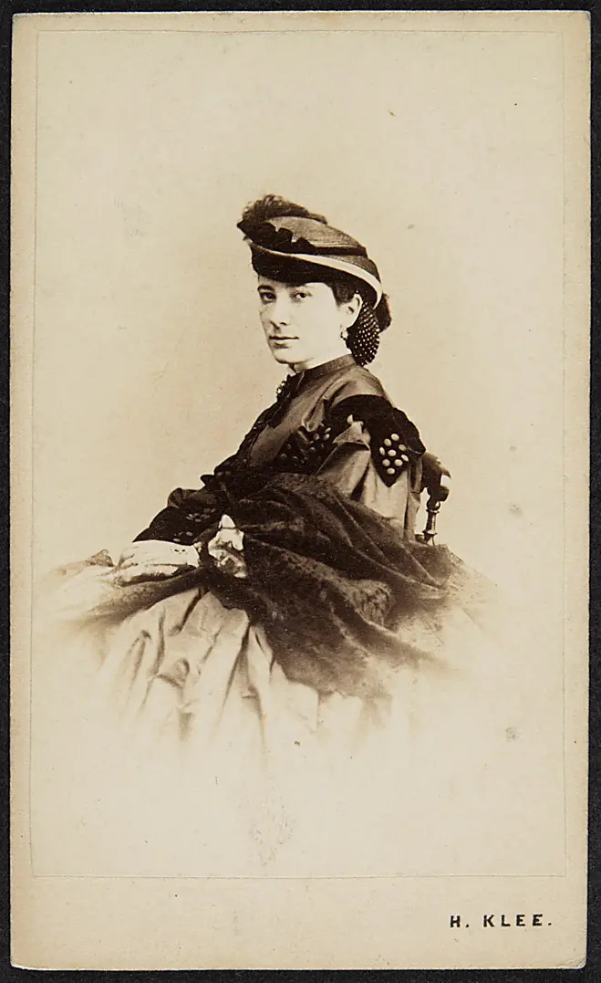 Charlotte Wolter