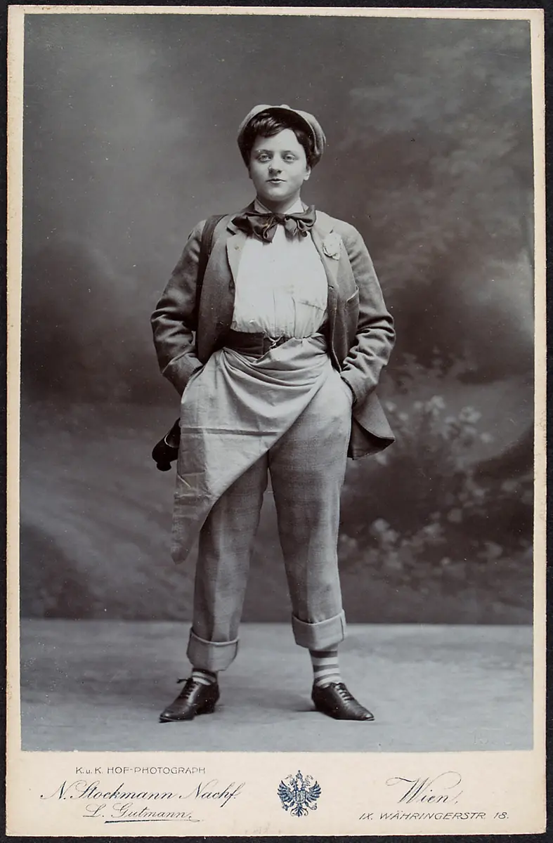 Mimi Marlow
