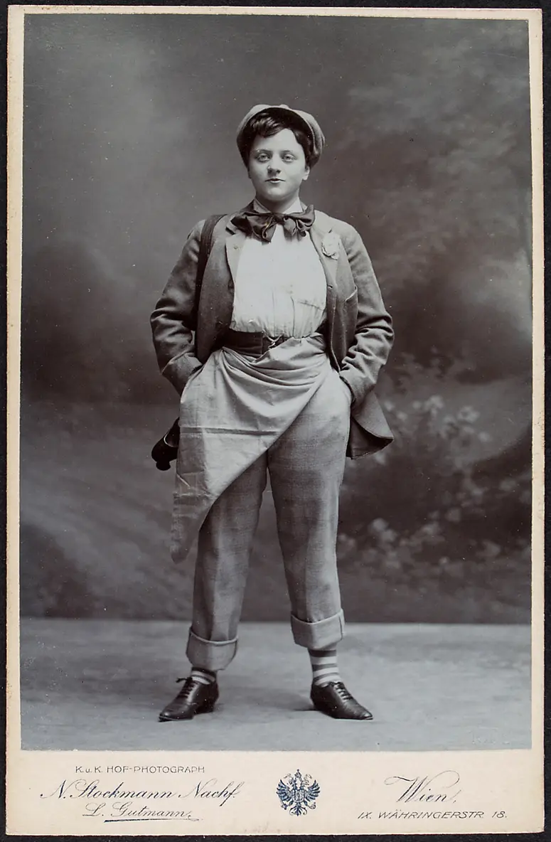 Mimi Marlow