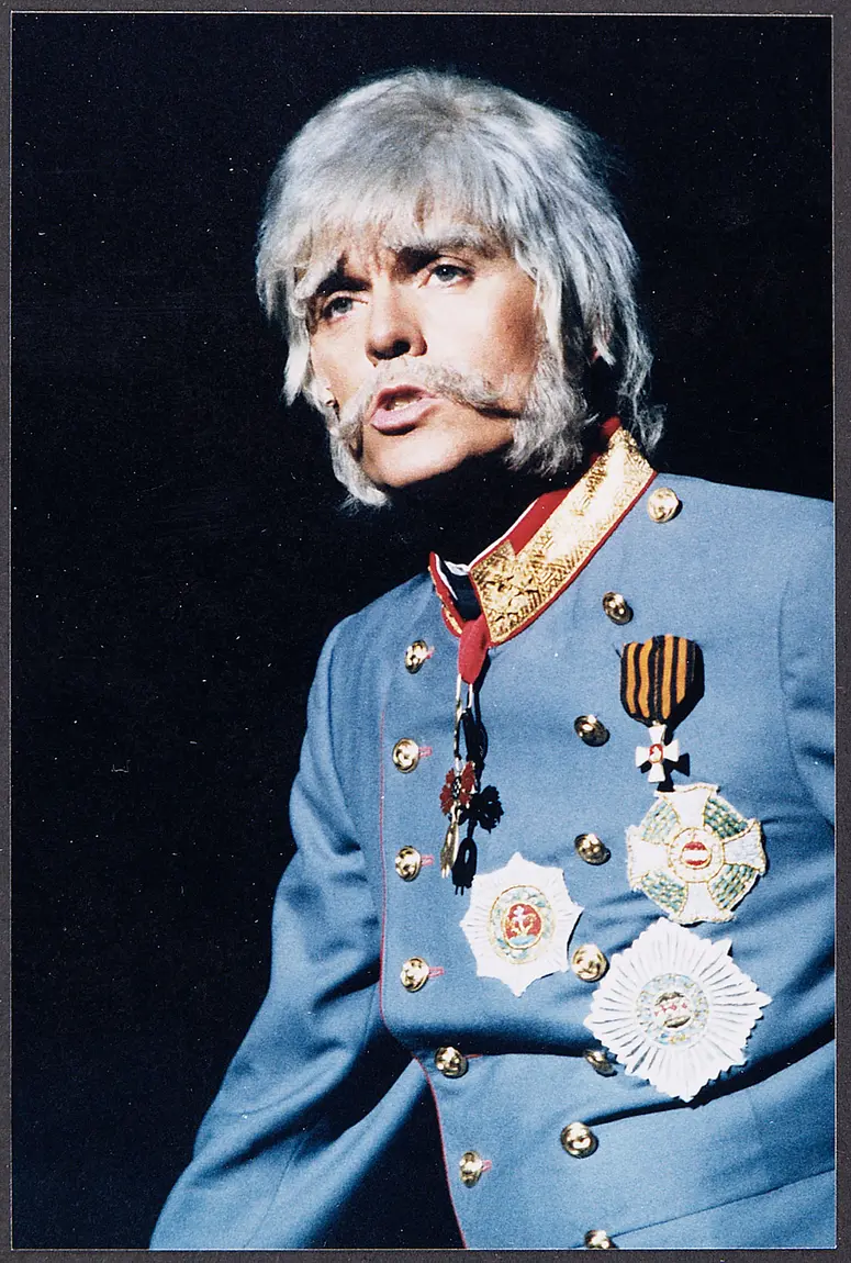 Alfons Haider, Verweis auf Stücktitel: Haider for President