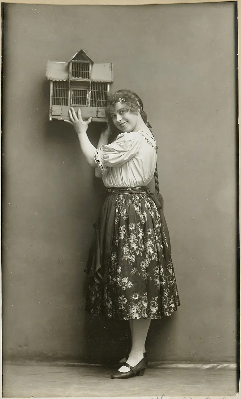 Louise Kartousch