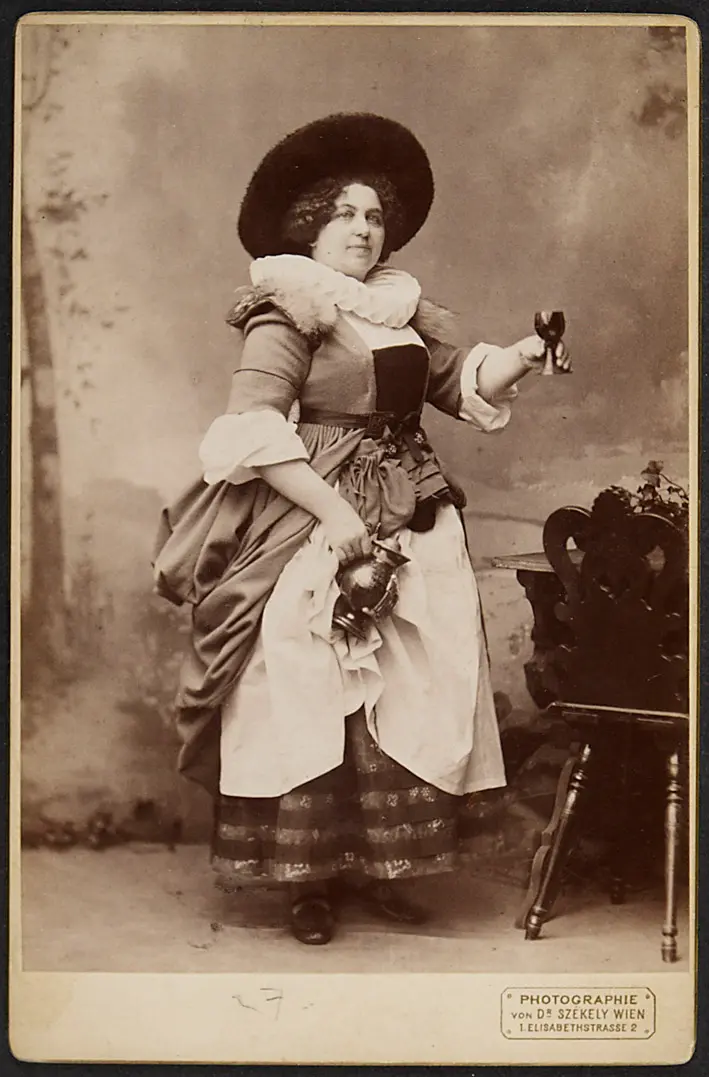 Anna Kratz