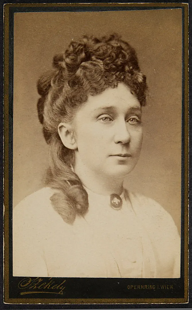 Louise Schönfeld