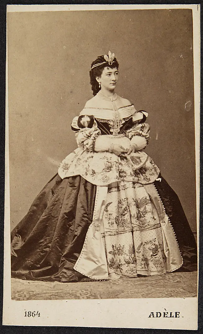 Charlotte Wolter
