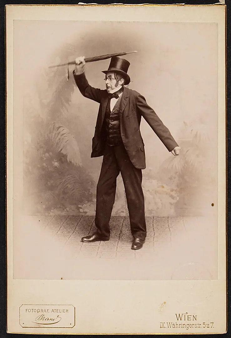 Wilhelm Knaack, Verweis auf Stücktitel: Charlie's Tante