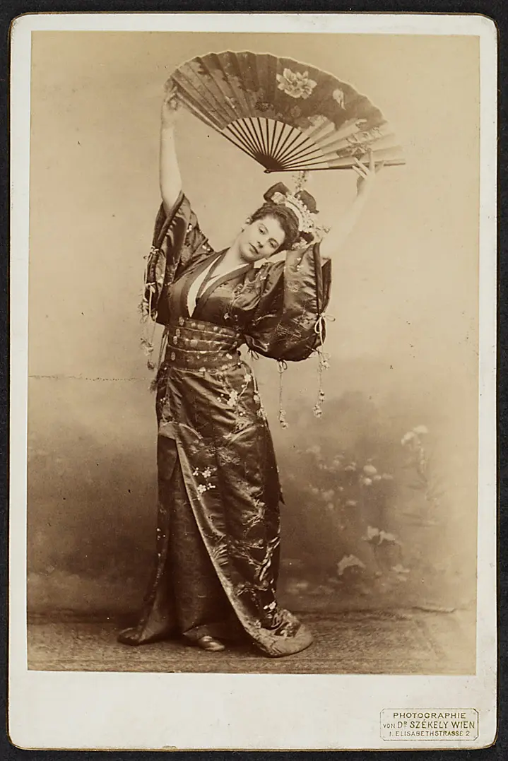 Katharina Abel, Verweis auf Stücktitel: Die Puppenfee