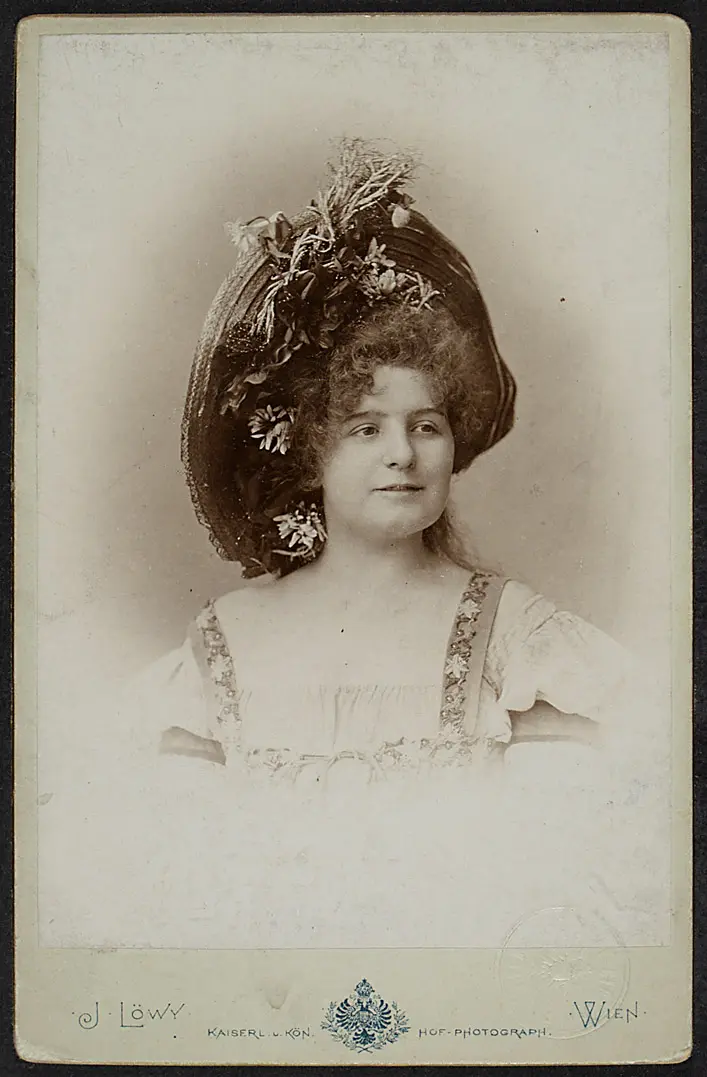 Minnie Milton