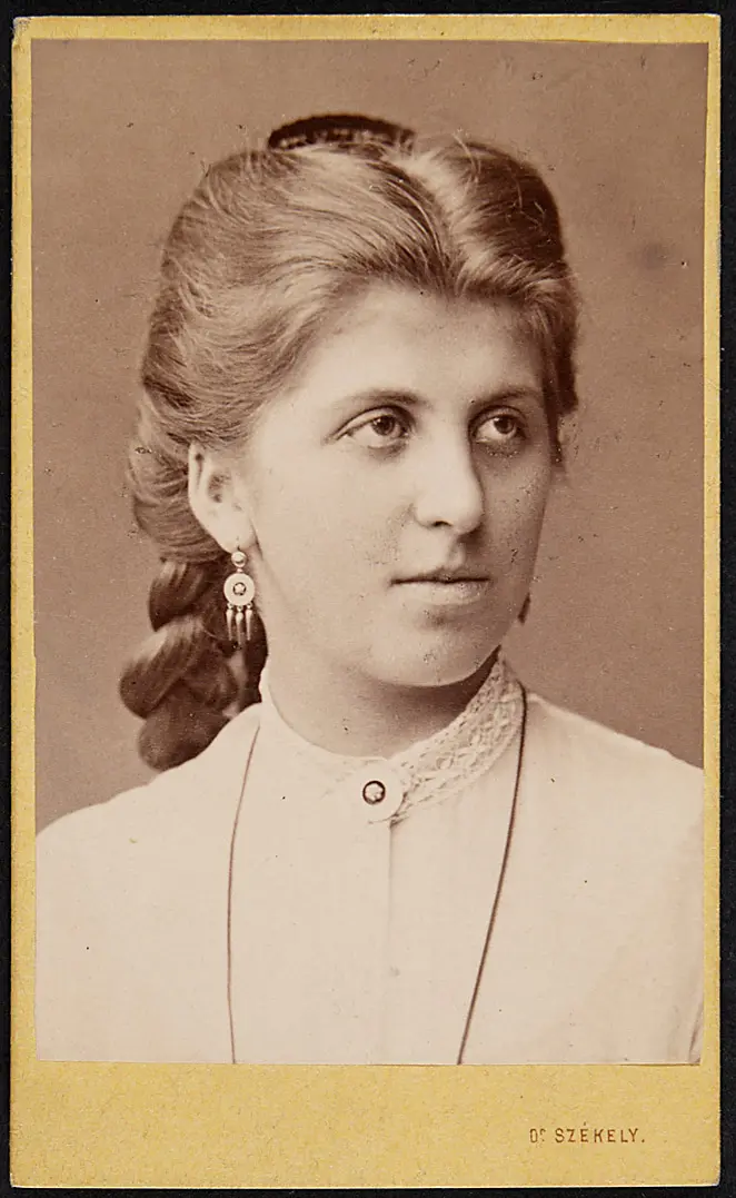 Olga Lewinsky