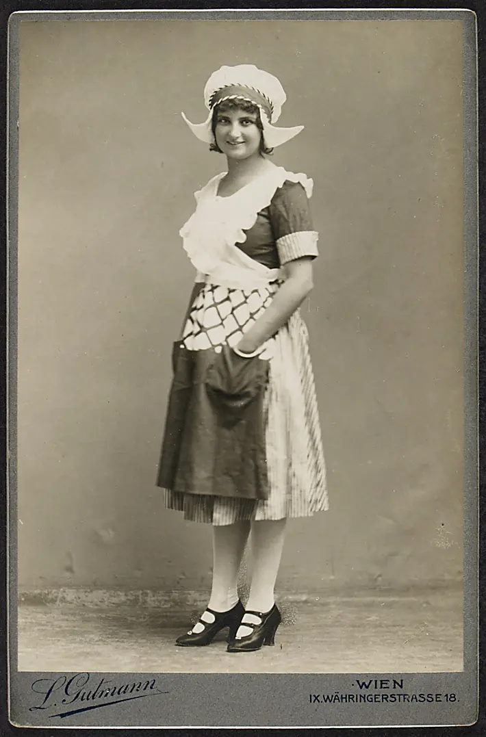 Ellen Kürti