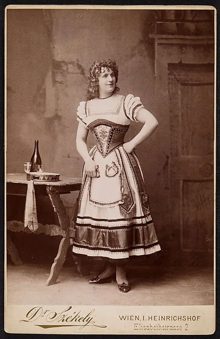 Edith Walker, Verweis auf Stücktitel: Rigoletto