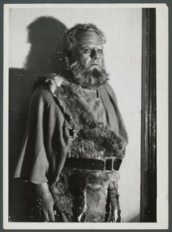 Richard Mayr, Verweis auf Stücktitel: Der Bettler Namenlos