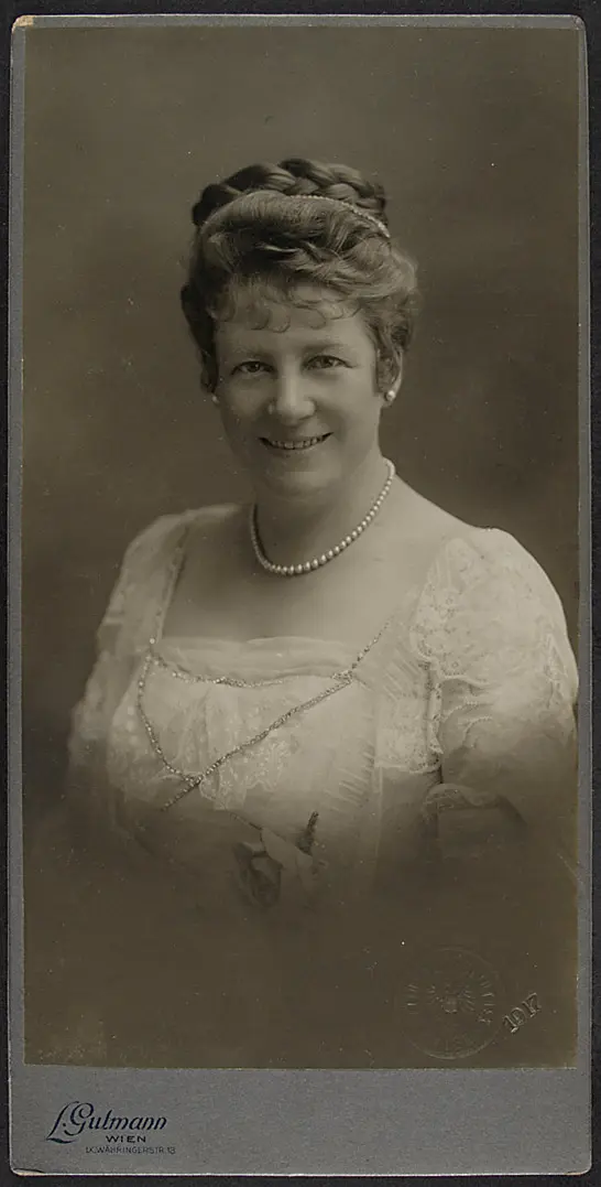 Dora Keplinger