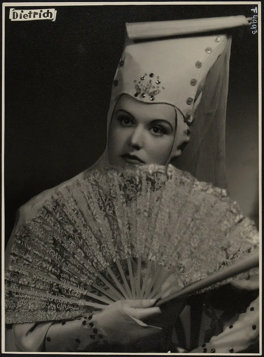 Maria Holst