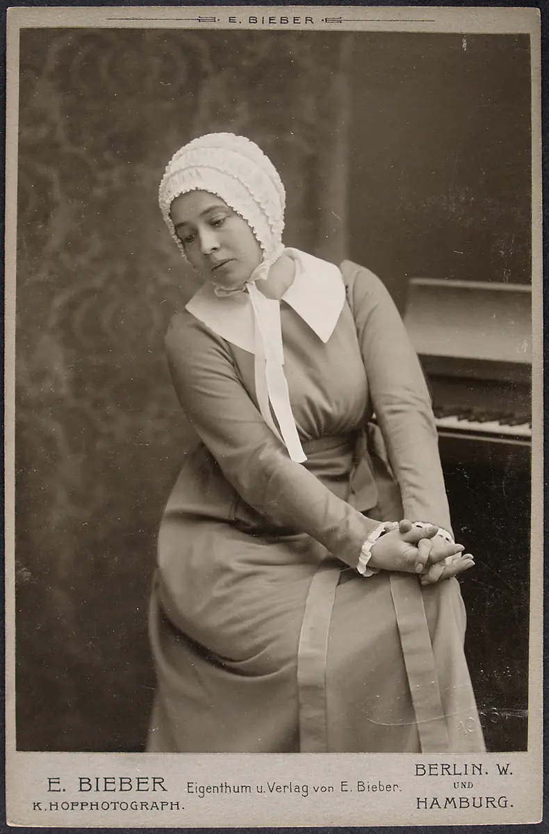 Vilma Mayburg, Verweis auf Stücktitel: Quality Street (?)