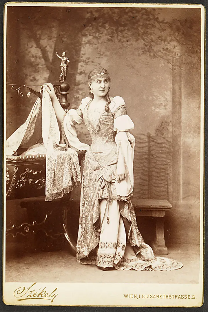 Stella Hohenfels