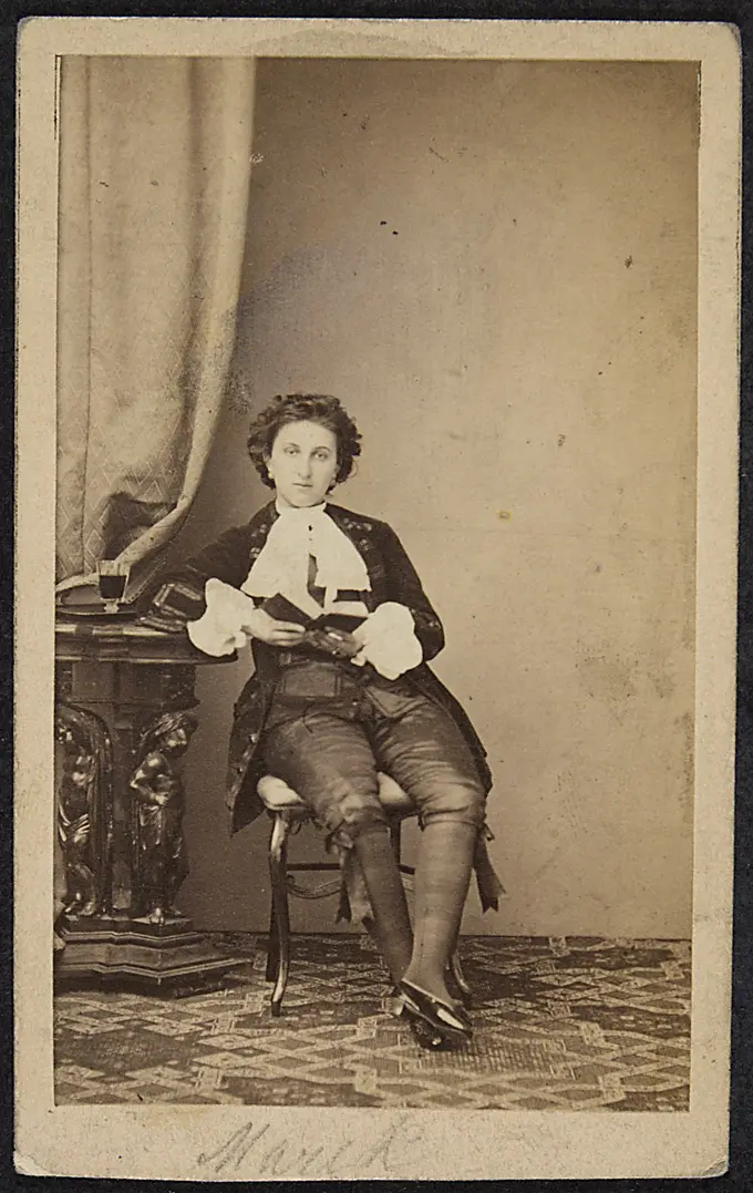 Anna Marek, Verweis auf Stücktitel: Meister Fortunios Liebeslied