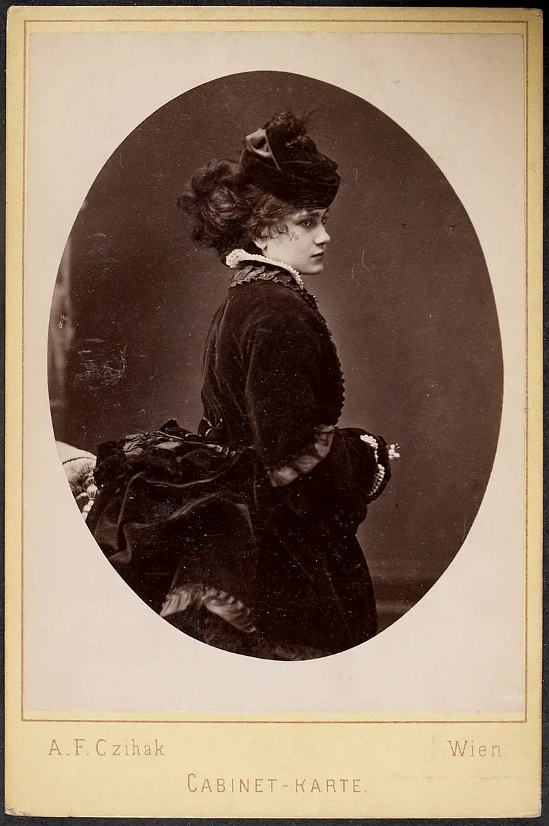 Betty Damhofer