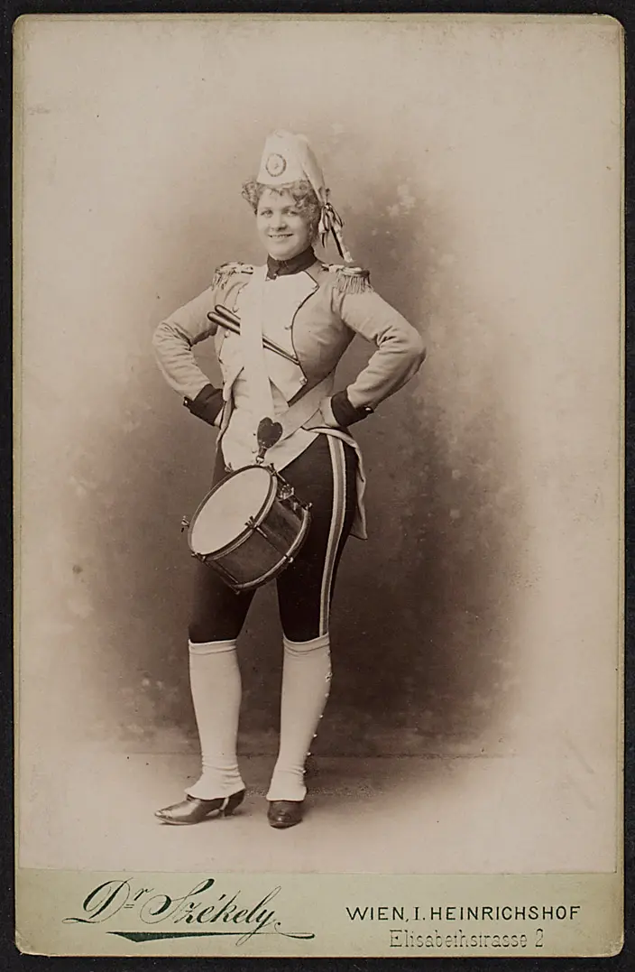 Julie Kopacsi-Karczag