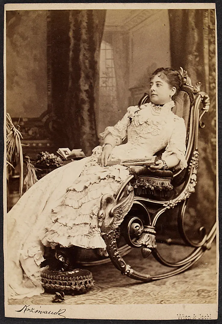 Pauline Lucca