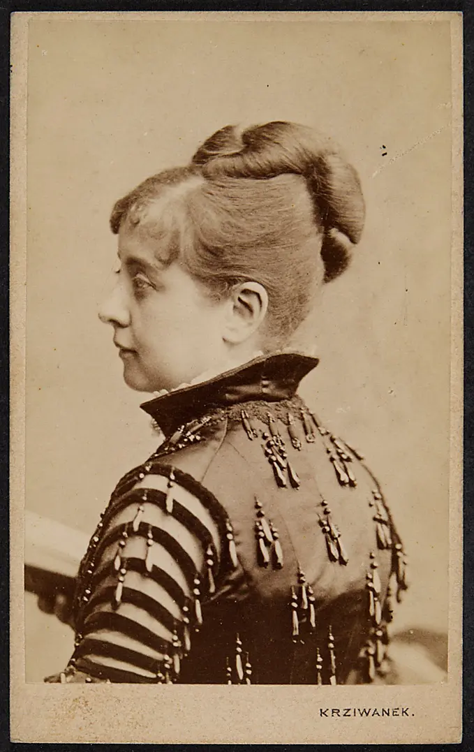 Pauline Lucca