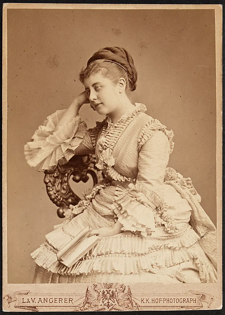 Pauline Lucca