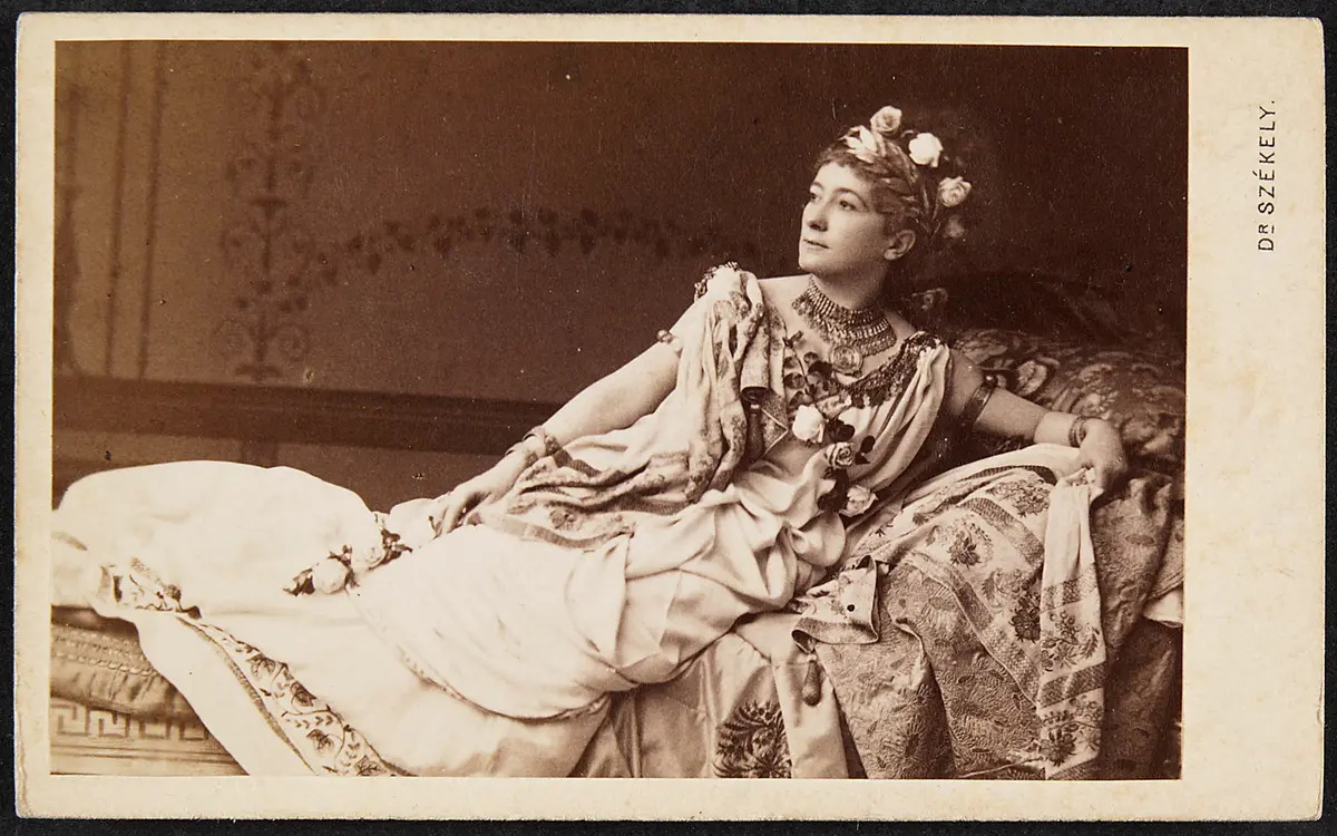 Charlotte Wolter