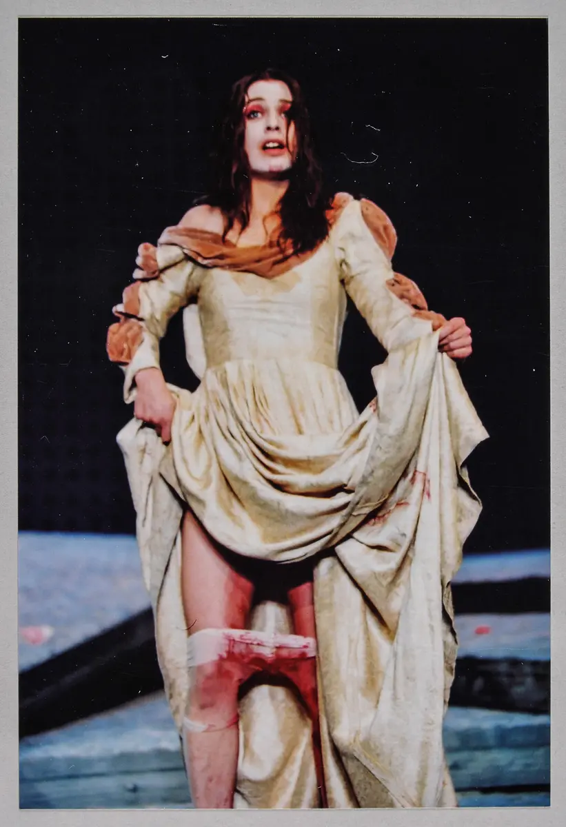 Simona Sbaffi, Verweis auf Stücktitel: Die Verschwörung des Fiesco zu Genua