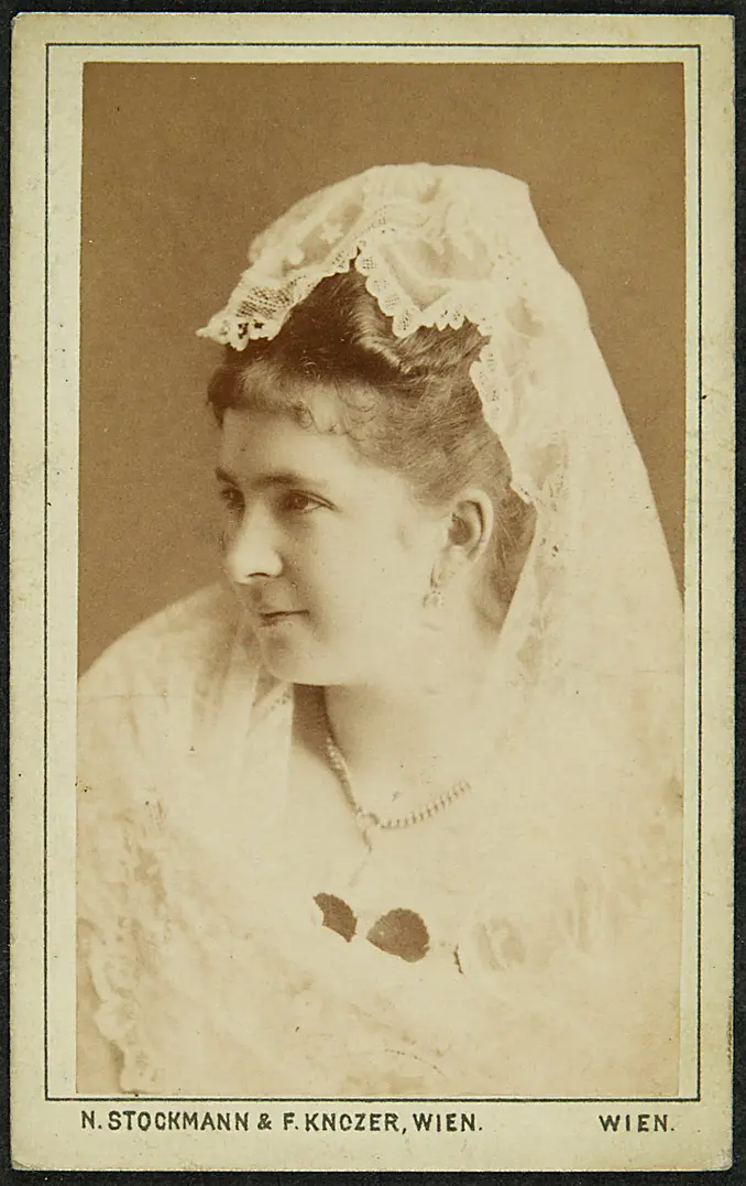 Ada Bredow
