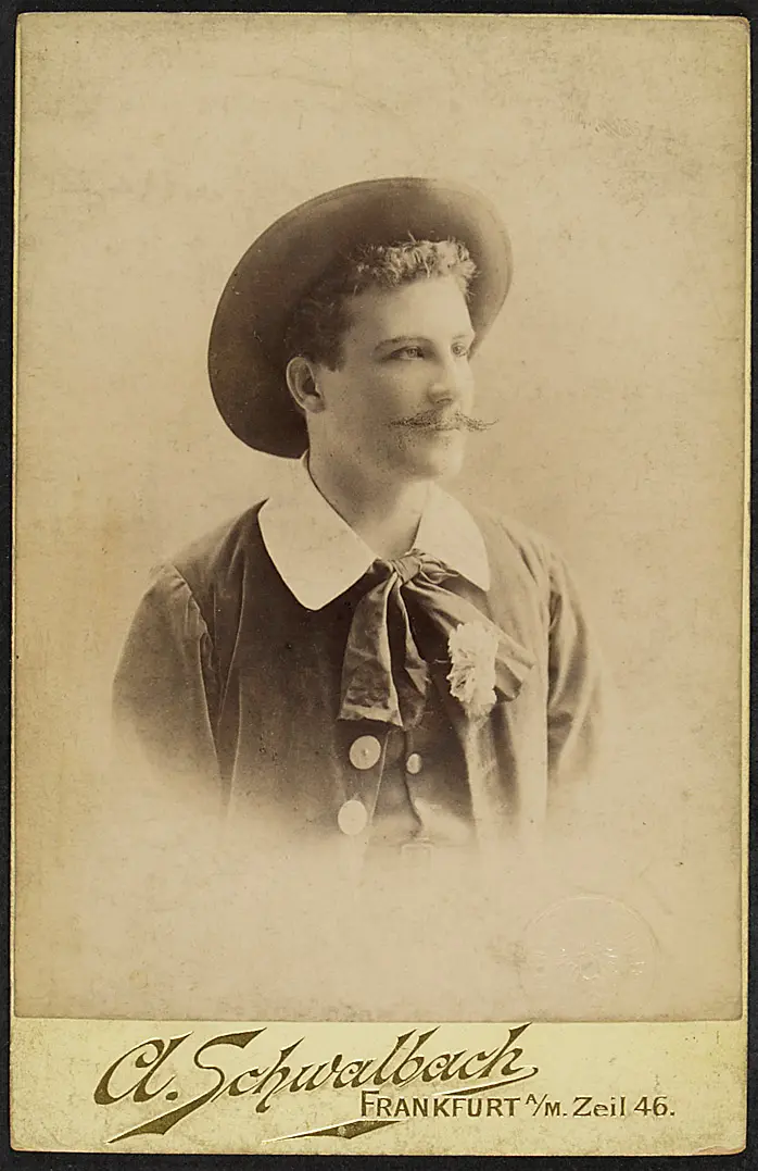 Franz Naval, Verweis auf Stücktitel: Martha
