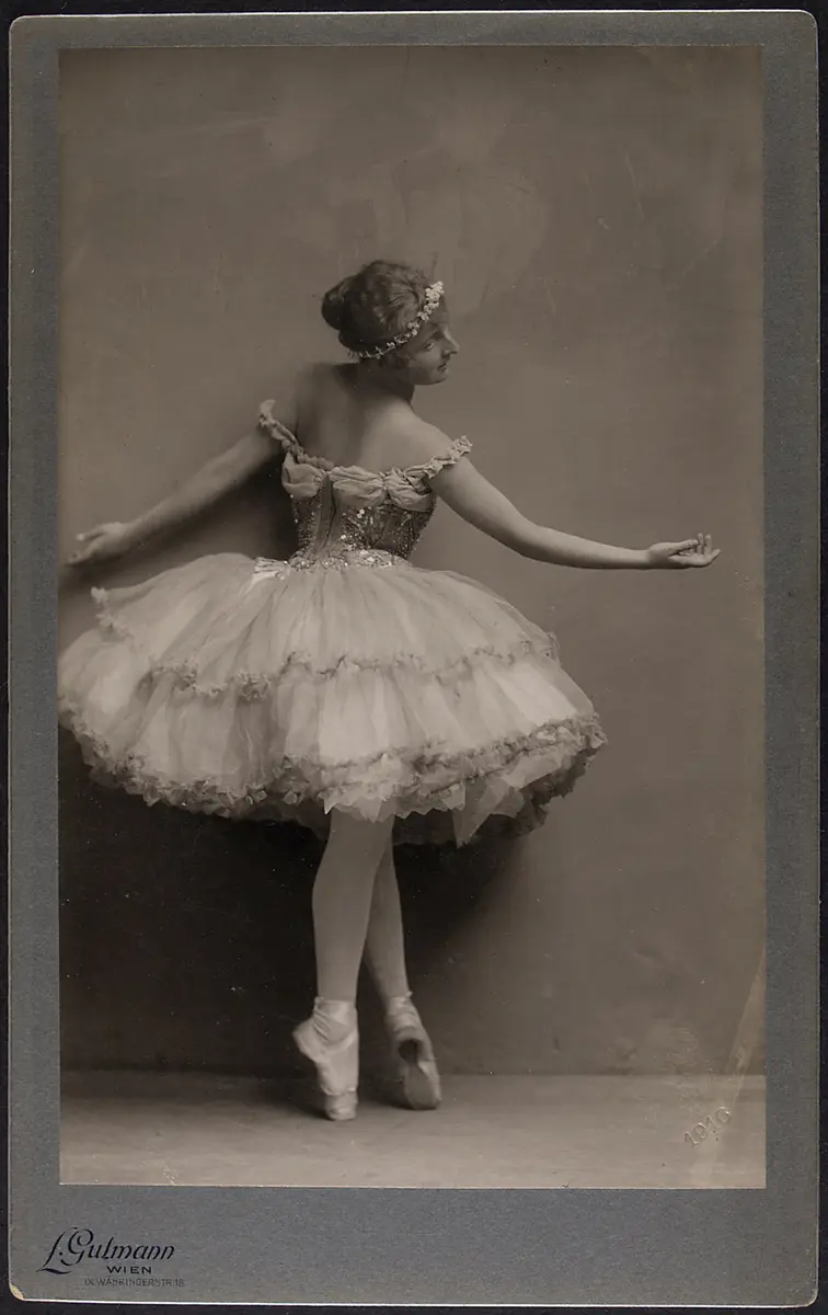 Adele Krausenecker