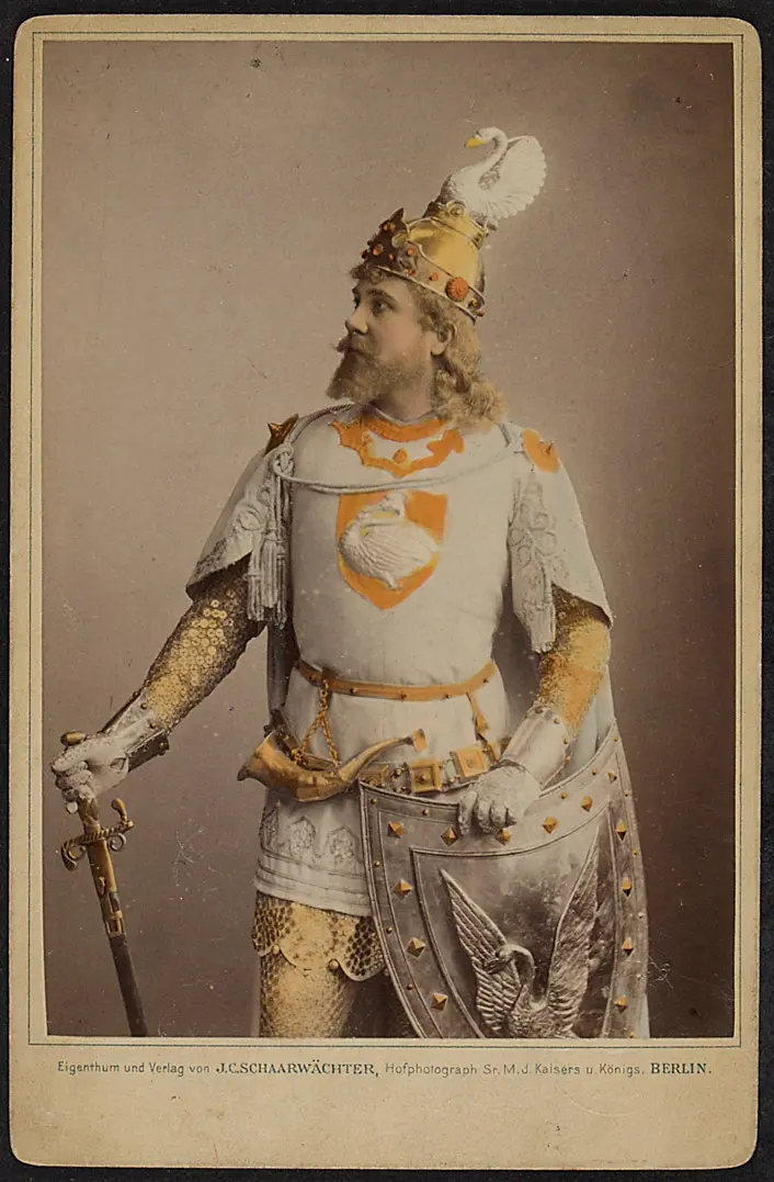 Franz Naval, Verweis auf Stücktitel: Lohengrin