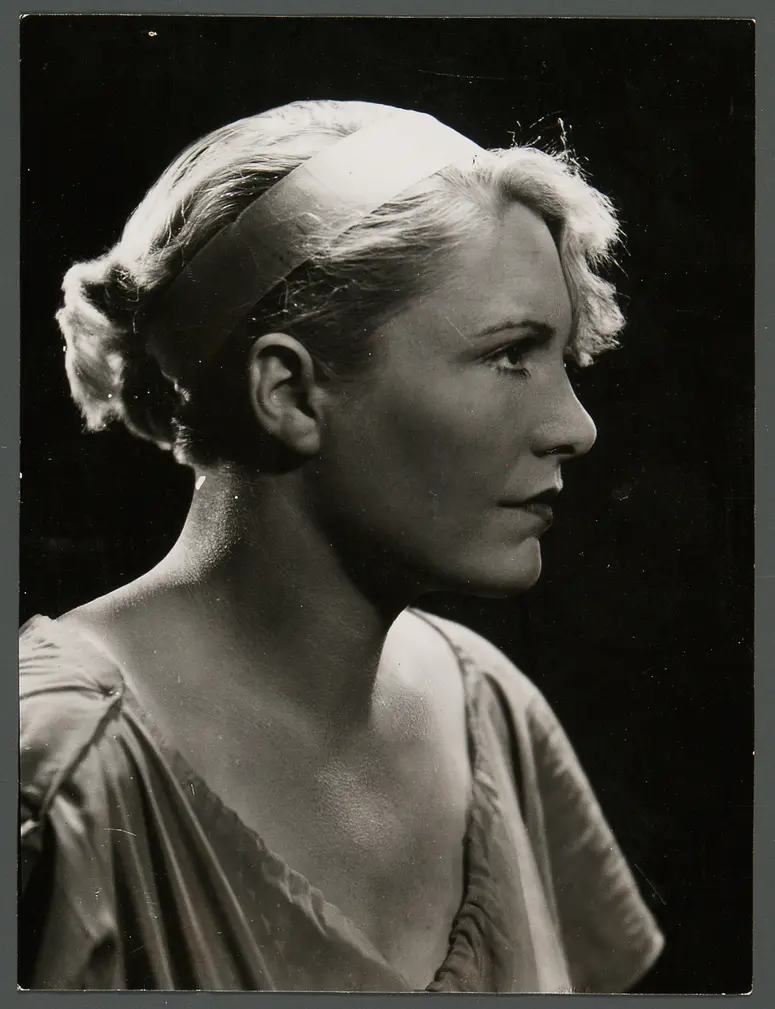 Margarethe Melzer, Verweis auf Stücktitel: Oedipus