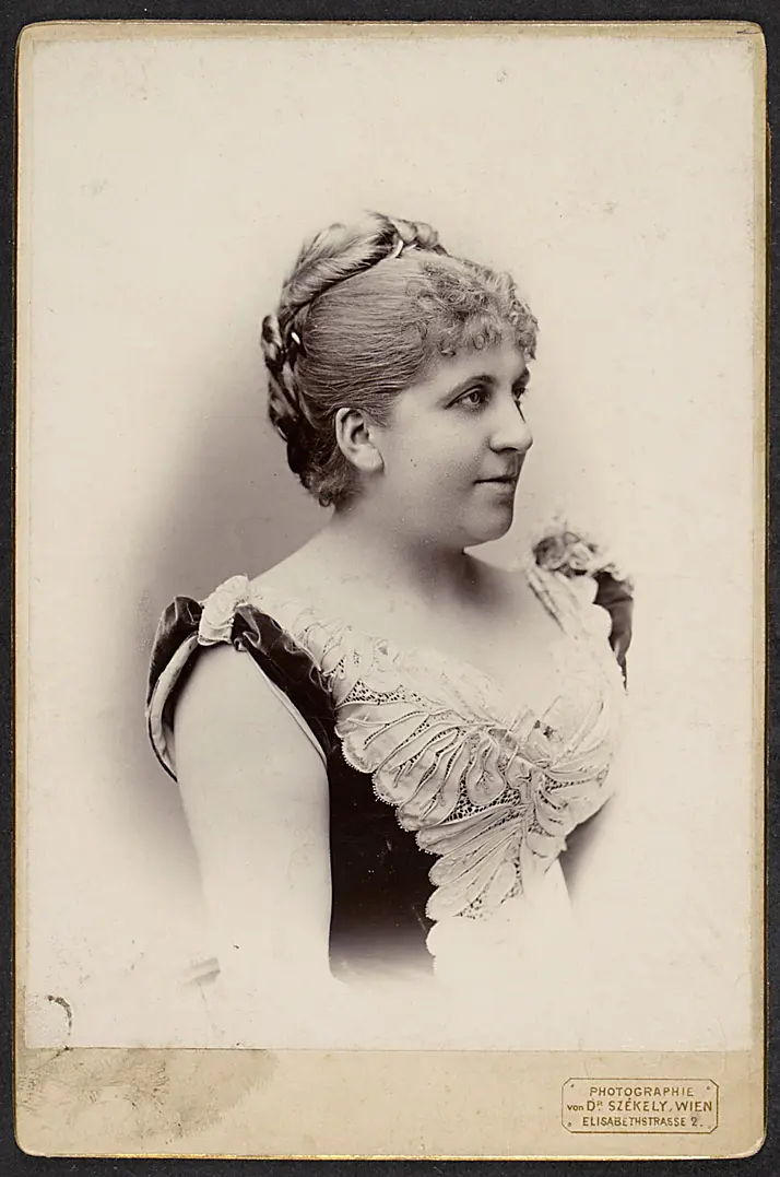 Olga Lewinsky