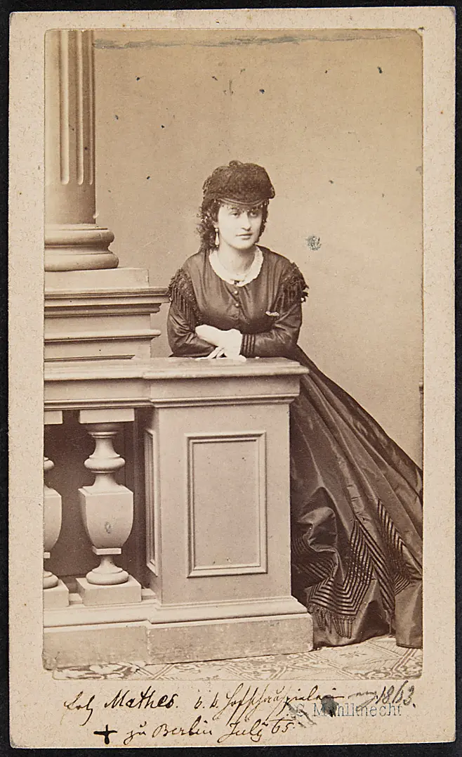 Marie Mathes