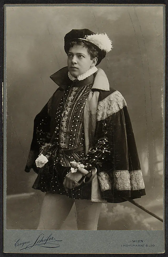 Alfred Gerasch, Verweis auf Stücktitel: Don Carlos