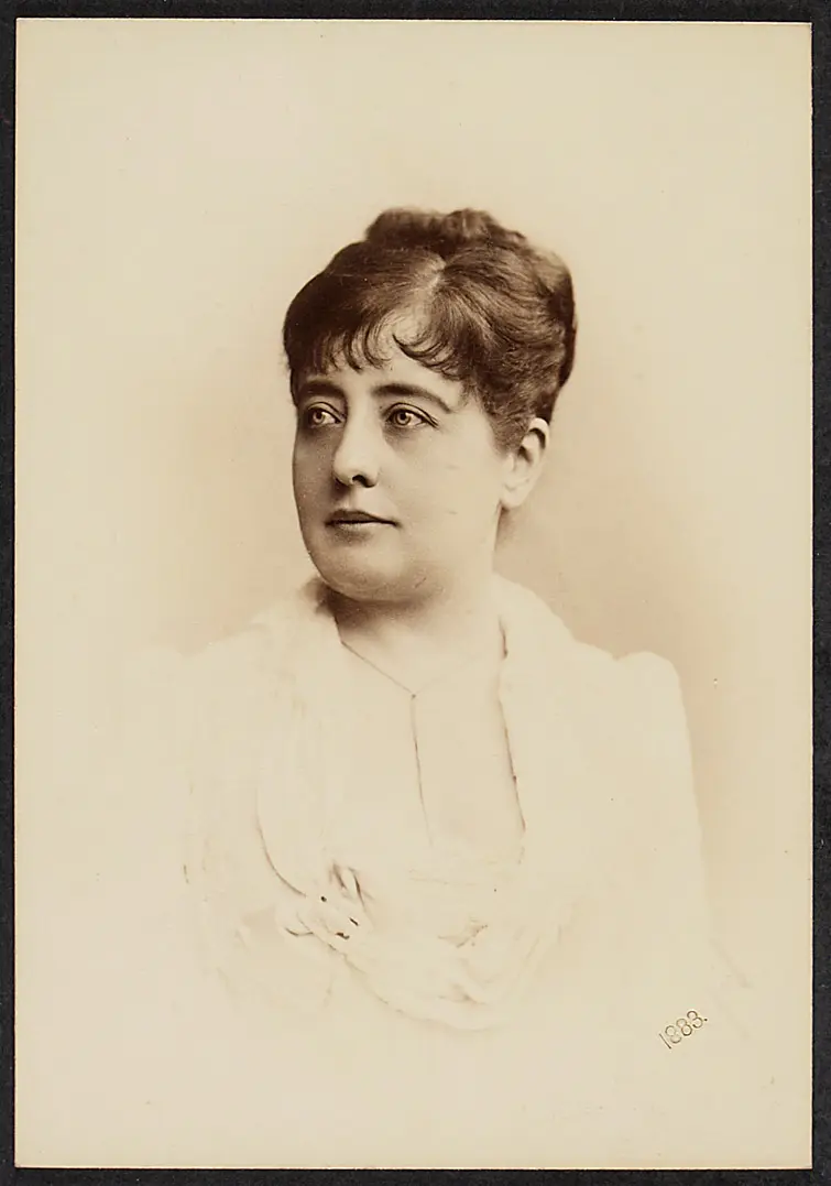 Pauline Lucca